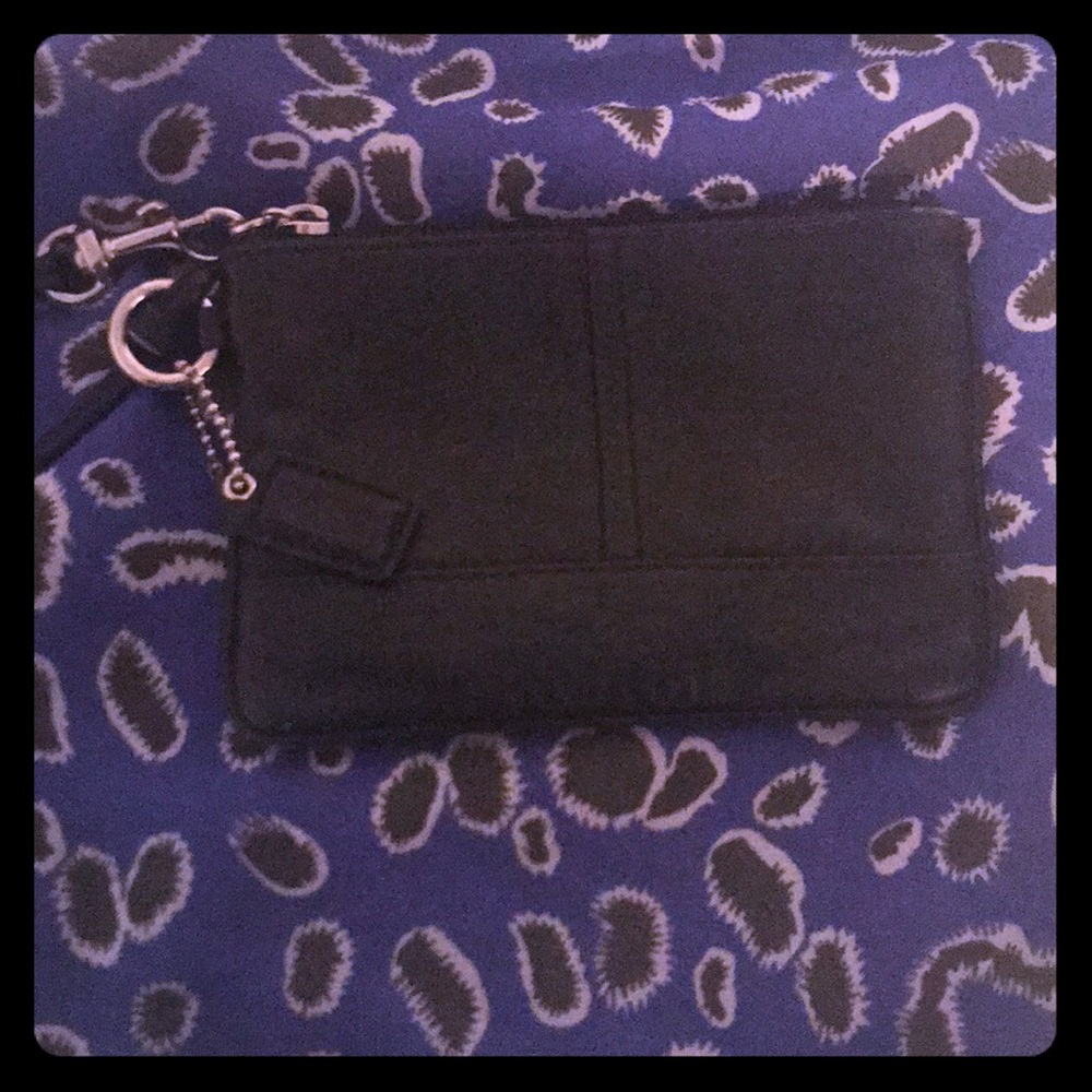 GUC Coach leather wristlet
